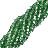 Perles de rocaille tchèques 11/0 # 34980 vert clair doublé d'argent 6 brins Hank