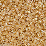 11/0 Delica Bead #1571 Ivoire Poire Opaque AB 5.2g