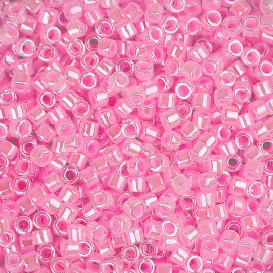 11/0 Delica Bead #0245 Med Crystal Pink Ceylan Lined 5.2g