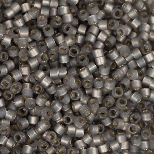 Perle Delica 11/0 #0630 Opale d'albâtre gris fumée doublée d'argent 5,2 g