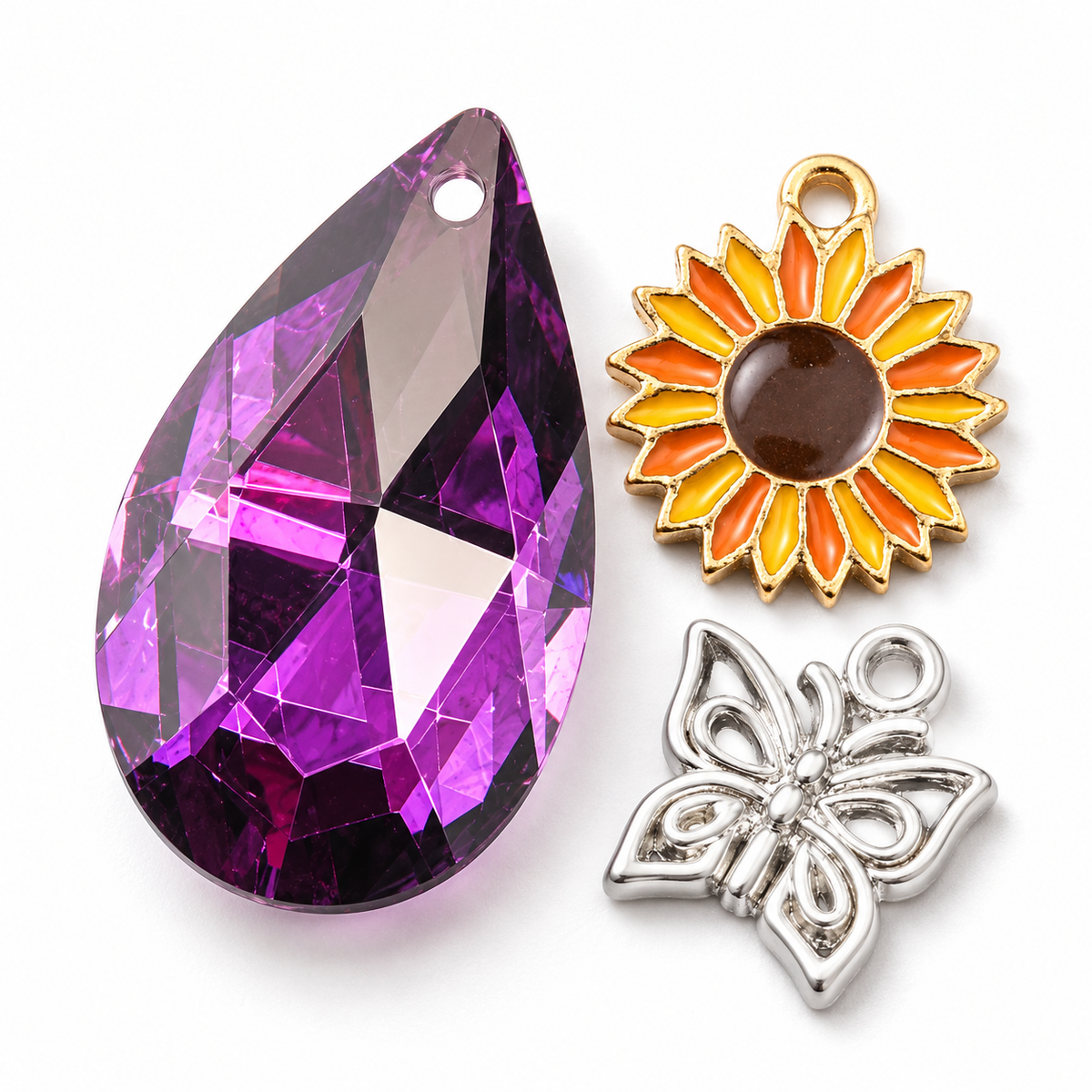 M- Pendants & Charms
