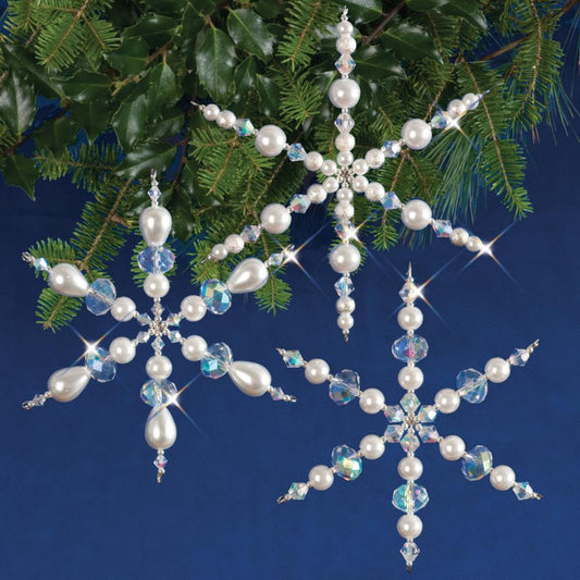 Solid Oak Nostalgic Christmas kit featuring Beaded sparkling snowflakes ornaments