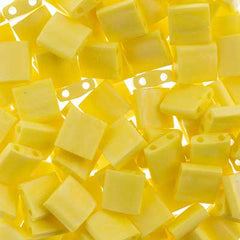Tila Beads #0404FR Lemon Yellow Matte AB 5.2g