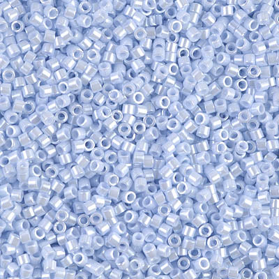 11/0 Perle Delica #1537 Bleu Ciel Opaque Ceylan 5.2g