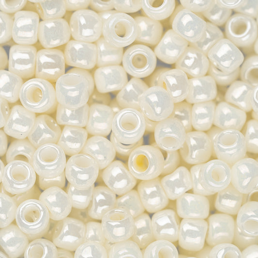 8/0 Toho Seed Beads #122 Opaque Lustered Navajo White 8-9g Vial