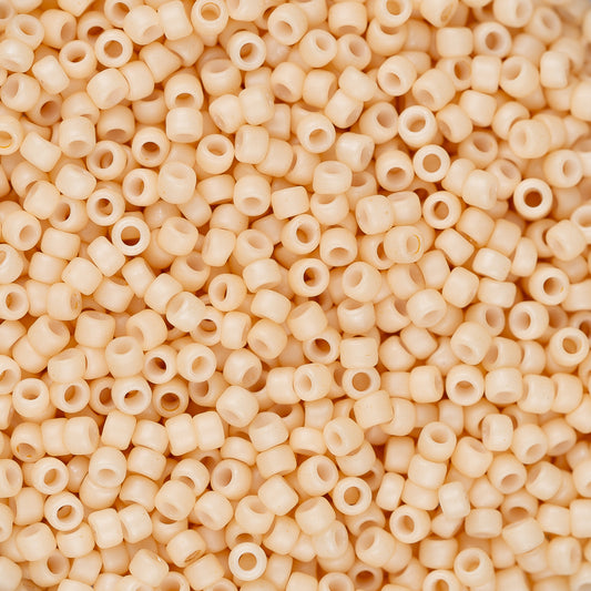15/0 Perles de Rocailles Toho #763 Opaque Pastel Givré Abricot Flacon de 8-9g