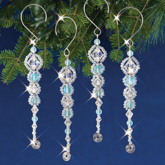 Solid Oak Nostalgic Christmas kit featuring Beaded shimmer icicles ornaments